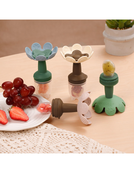 Blumenförmiger Fruchtsauger und Gefrierhülle Set - Himmelblau