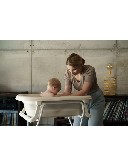 Faltbare Babybadewanne mit Ablaufstopfen - Beige