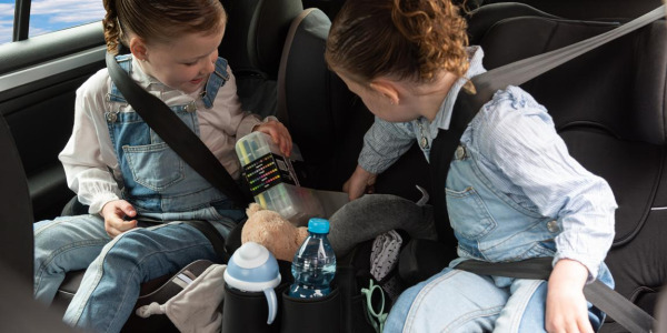 Reisen mit Baby und Kleinkind - Tipps, Checkliste und praktische Helfer für den ersten Familienurlaub 